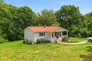 1656 Old NC Hwy 86 N, Yanceyville, NC 27379 - Photo 2