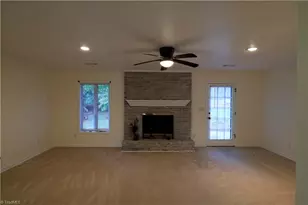 103 Briar Ridge Cir, Winston-Salem, NC 27104 - Photo 8