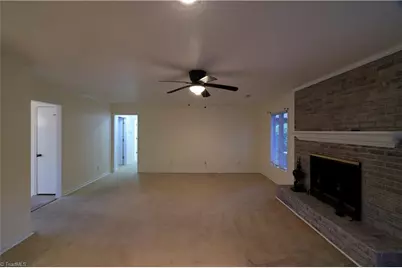 103 Briar Ridge Circle, Winston-Salem, NC 27104 - Photo 10