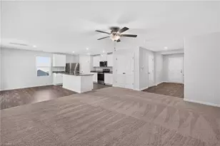 4010 Meredith Woods Ln, Winston-Salem, NC 27107 - Photo 4