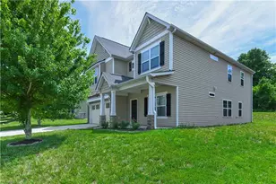 717 Nellie Gray Pl, Whitsett, NC 27377 - Photo 4