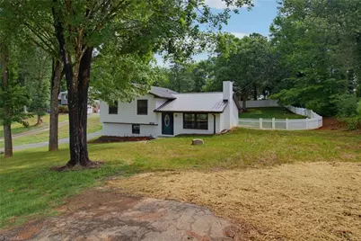 1550 Sauratown Road, Germanton, NC 27019 - Photo 2