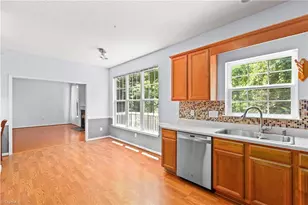 4415 Camden Ridge Dr, Greensboro, NC 27410 - Photo 38
