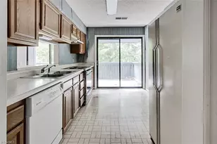 2855 Treestead Cir, Greensboro, NC 27410 - Photo 14