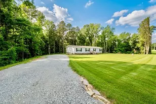 810 Hatchett Rd, Yanceyville, NC 27379 - Photo 2
