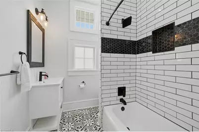 14 E Devonshire Street, Winston-Salem, NC 27127 - Photo 32
