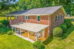 3323 Rockford Rd, Dobson, NC 27017 - Photo 36