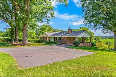 3323 Rockford Road, Dobson, NC 27017 - Photo 4