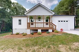 1213 Hillcrest Dr, Thomasville, NC 27360 - Photo 1