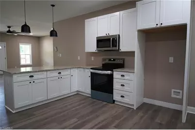1213 Hillcrest Drive, Thomasville, NC 27360 - Photo 10