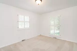 1004 Lamp Post Ln, Greensboro, NC 27410 - Photo 30