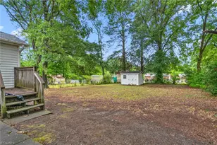 1909 Rayston Dr, Greensboro, NC 27405 - Photo 4