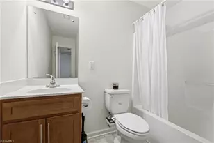 404 Northridge Dr, Eden, NC 27288 - Photo 20