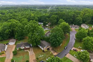 404 Northridge Dr, Eden, NC 27288 - Photo 34