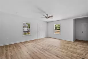 2320 S Scales St, Reidsville, NC 27320 - Photo 6