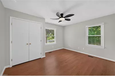 515 E Willowbrook Drive, Burlington, NC 27215 - Photo 20