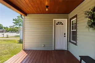 1009 7th St, North Wilkesboro, NC 28659 - Photo 38