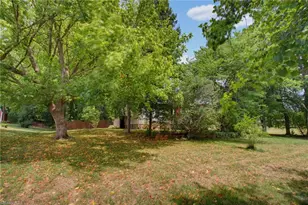 2921 Bittersweet Rd, Winston-Salem, NC 27106 - Photo 40