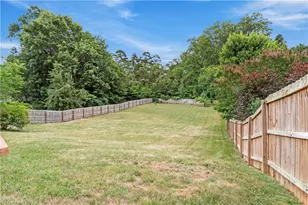 5355 Angel Oaks Dr, Winston-Salem, NC 27105 - Photo 2