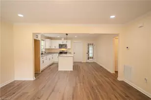 564 McDermott St, Asheboro, NC 27205 - Photo 6