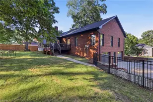 1832 Hunters Forest Dr, Winston-Salem, NC 27103 - Photo 38