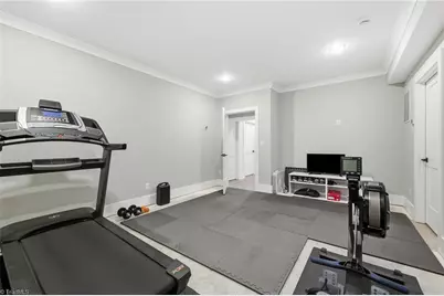 110 Springdale Avenue, Winston-Salem, NC 27104 - Photo 32