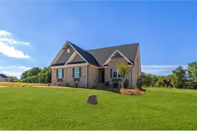 8305 Pyramid Drive, Summerfield, NC 27358 - Photo 4
