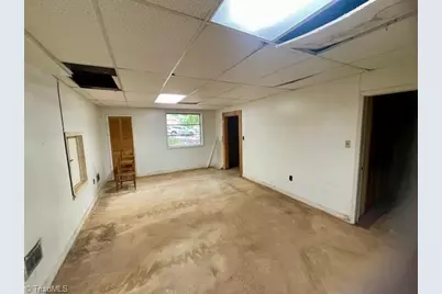 404 Western Boulevard, Lexington, NC 27295 - Photo 12