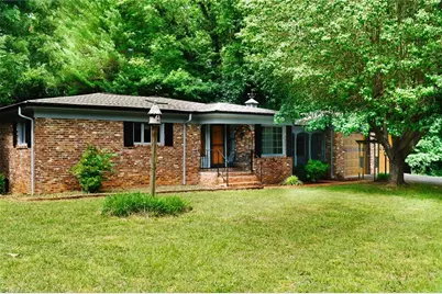 2575 Country Club Road, Wilkesboro, NC 28697 - Photo 2