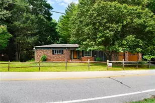 2575 Country Club Rd, Wilkesboro, NC 28697 - Photo 1