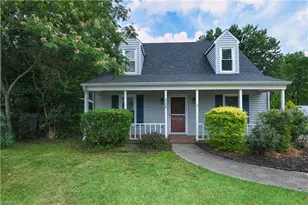 2208 Franklin Ct, Burlington, NC 27215 - Photo 1