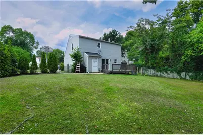 2208 Franklin Court, Burlington, NC 27215 - Photo 26