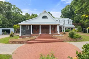 8217 Styers Ferry Rd, Clemmons, NC 27012 - Photo 2