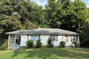 3616 Harvard Rd, Winston-Salem, NC 27107 - Photo 2