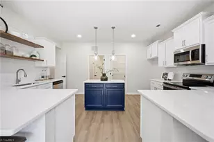 282 Water Lily Cir, Winston-Salem, NC 27107 - Photo 8