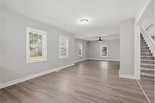 1024 Franklin St, Winston-Salem, NC 27101 - Photo 18