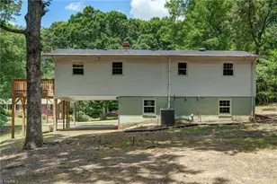 214 Regency Dr, Reidsville, NC 27320 - Photo 32
