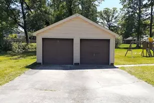 206 Cobb St, Gibsonville, NC 27249 - Photo 14