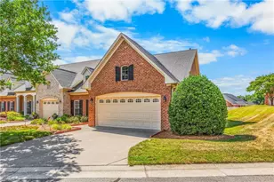 905 Pelican Ln, Clemmons, NC 27012 - Photo 2