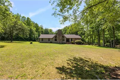 3505 Ivey Lane, Trinity, NC 27370 - Photo 2