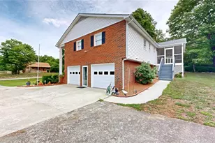 436 Forest Creek Dr, Winston-Salem, NC 27107 - Photo 42