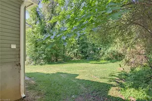 717 Patrick St, Eden, NC 27288 - Photo 24