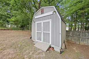 715 Dillon St, Thomasville, NC 27360 - Photo 26