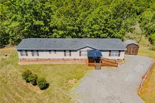151 Fox Trot Ln, Pilot Mountain, NC 27041 - Photo 2