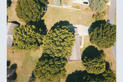 6004 Santa Maria Drive, Winston-Salem, NC 27106 - Photo 20