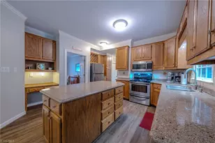 2448 Glen Cove Way, High Point, NC 27265 - Photo 10