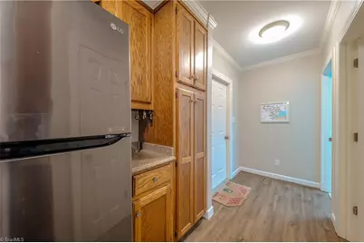2448 Glen Cove Way, High Point, NC 27265 - Photo 12