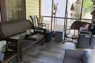 312 Reid St, Thomasville, NC 27360 - Photo 6