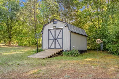 729 Bailey Road, Winston-Salem, NC 27107 - Photo 16