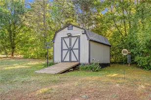 729 Bailey Rd, Winston-Salem, NC 27107 - Photo 16